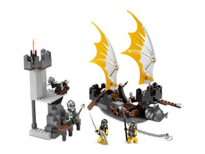 8821 LEGO Knights' Kingdom II Rogue Knight Battleship thumbnail image