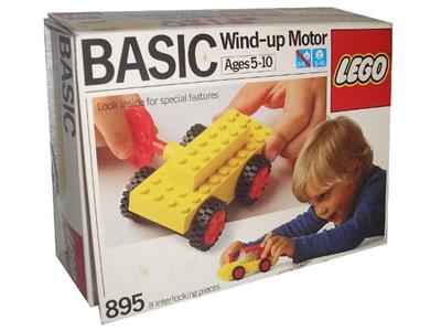 895 LEGO Wind-Up Motor thumbnail image