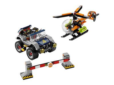 8969 LEGO Agents 4-Wheeling Pursuit thumbnail image