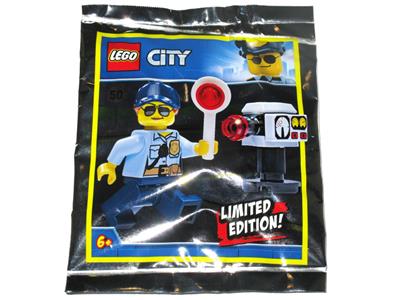 951910 LEGO City Cop thumbnail image