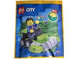 952303 LEGO City Worker with Lawnmower