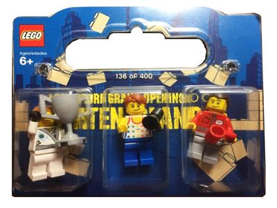 Staten Island Exclusive Minifigure Pack thumbnail image