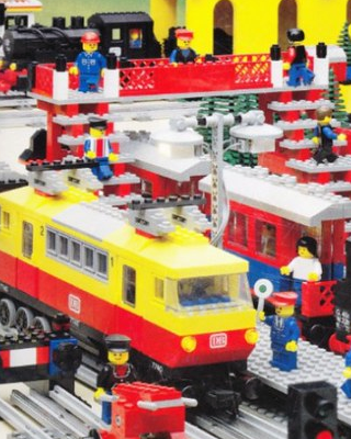 lego 4.5 v train