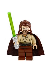 Qui-Gon Jinn with a light nougat head, wearing reddish brown legs and cape sw0322