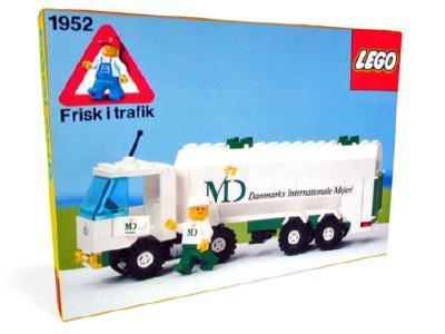 LEGO 1952 Milk Truck |