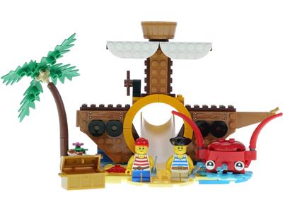LEGO 40589 Pirate Ship Playground Limited Edition Set, Promo Release Only,  NEW