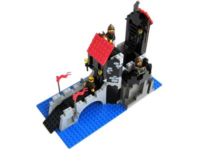 Castle Wolfpack Tower hot #6075