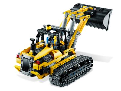 LEGO Technic Motorized Excavator |