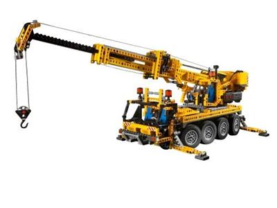 LEGO 8421 Mobile Crane |