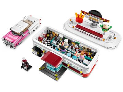 LEGO 910011 1950's Diner | BrickEconomy