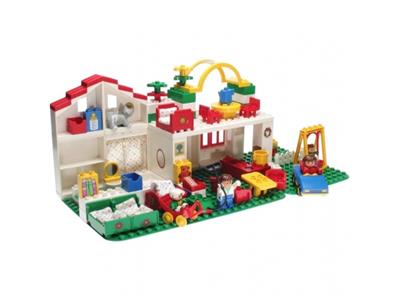 LEGO Play House | BrickEconomy