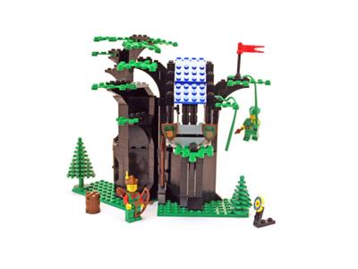 Wings klæde sig ud Hykler LEGO 6054 Castle Forestmen's Hideout | BrickEconomy