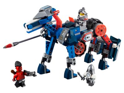  LEGO Nexo Knights Beast Master's Chaos Chariot (314 Piece) :  Toys & Games