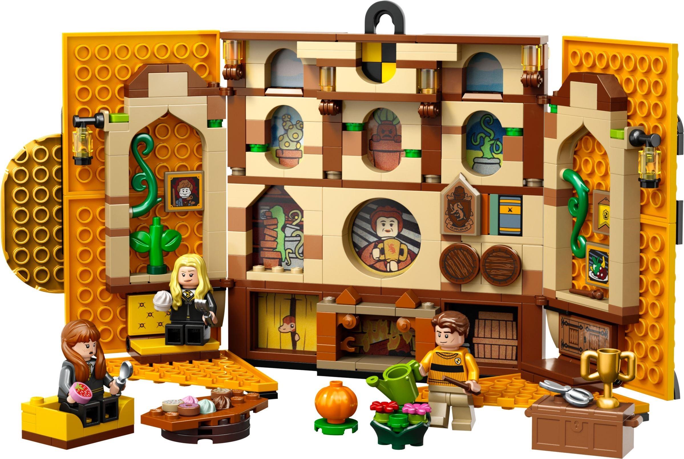 Brand new for March 2023: LEGO Harry Potter House Banner 76409, 76410,  76411 and 76412! 