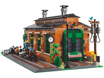 LEGO 910033 Old Train Engine Shed
